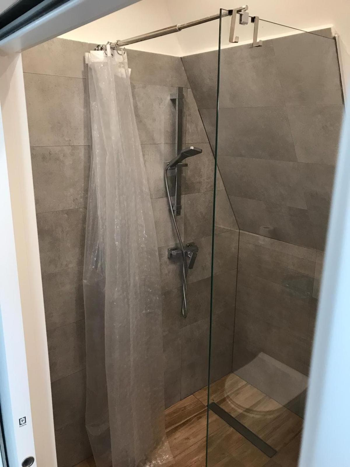 Apartament Na Poddaszu Гданьск Экстерьер фото